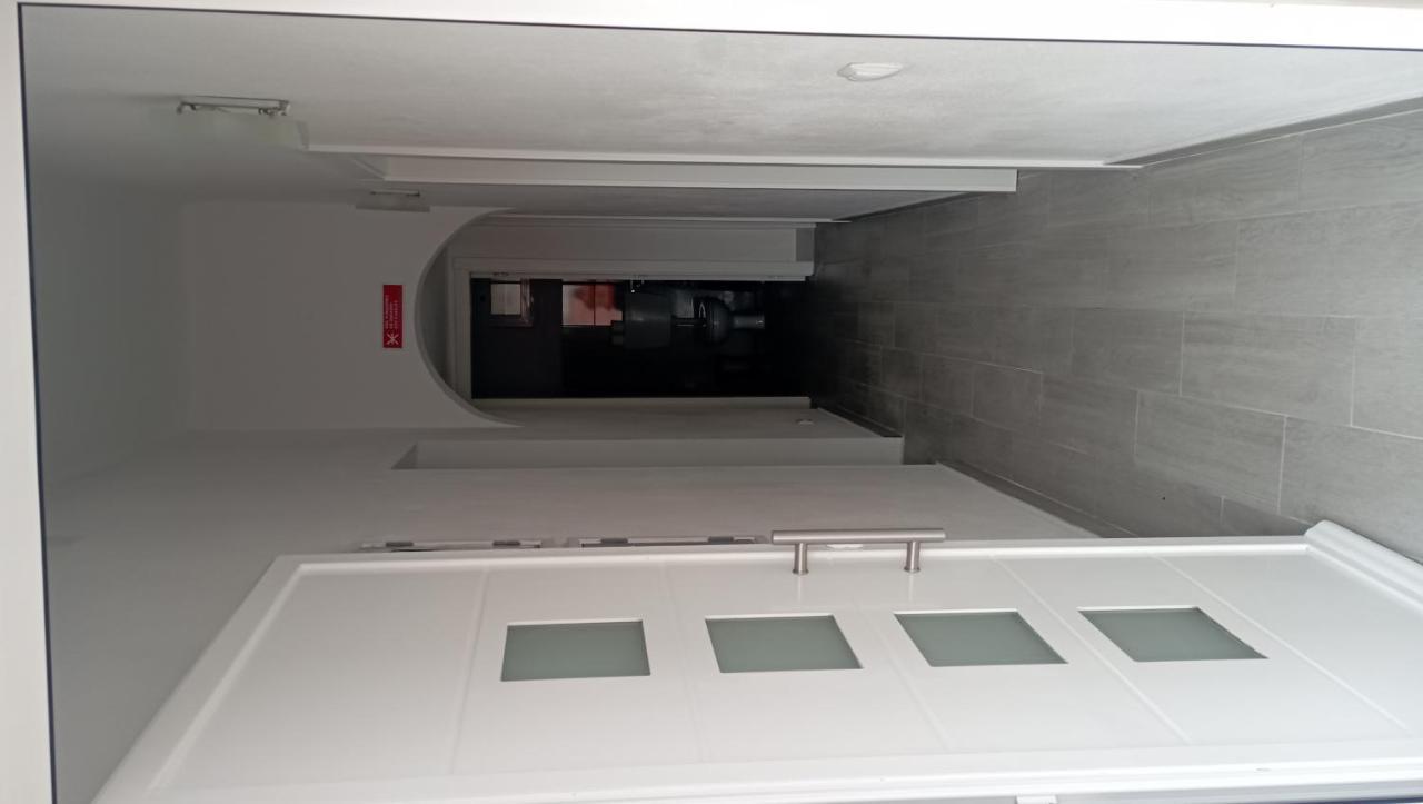 Oriente Dna Studios IV Lisbon Luaran gambar